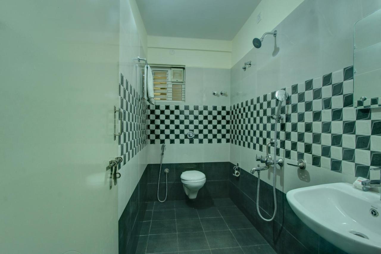 העיר בנגלור Ckb Hotel Apartment מראה חיצוני תמונה